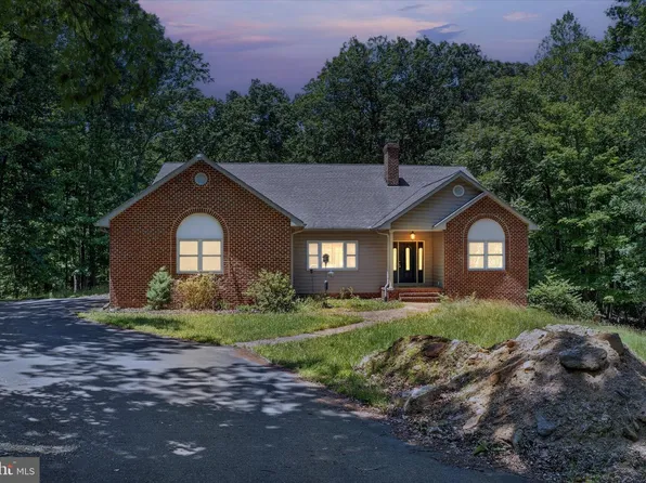 12616 Trench Hill Ln, Fredericksburg, VA 22407