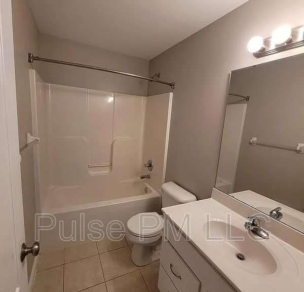 10189 Chestnut Oak Dr — Photo 17