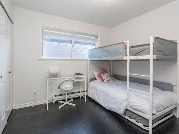 4 bedroom rental in Vancouver — photo 10