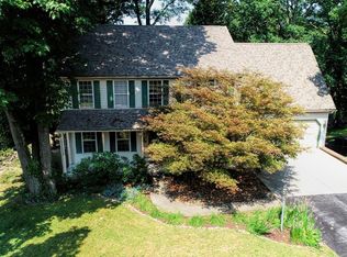 2520 Arbor Bluff Dr, Huntingdon, PA 16652