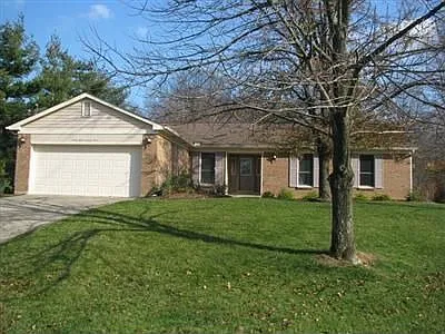 3877 Heritage Oak Dr photo 1