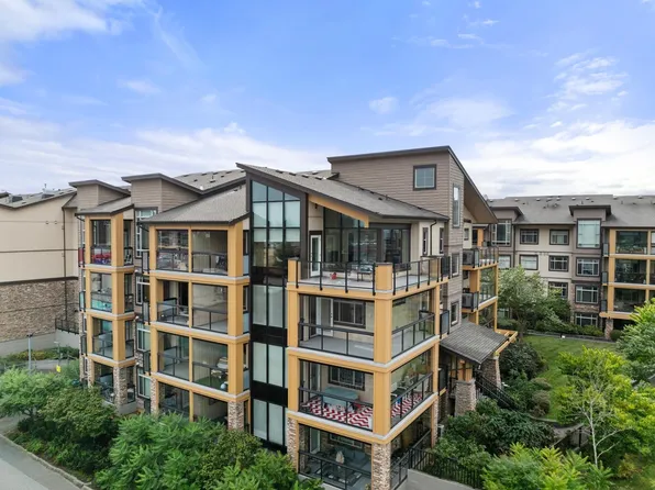 12655 190a St #209, Pitt Meadows, BC V3Y 0E9