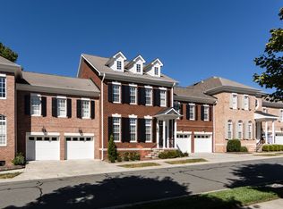 6611 Wakehurst Rd, Charlotte, NC 28226