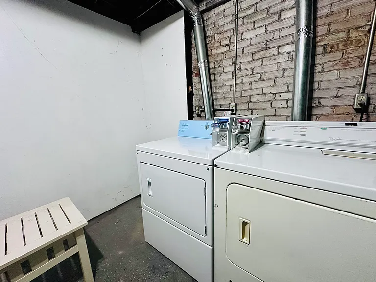 2 Greylock Rd #1 — Photo 15