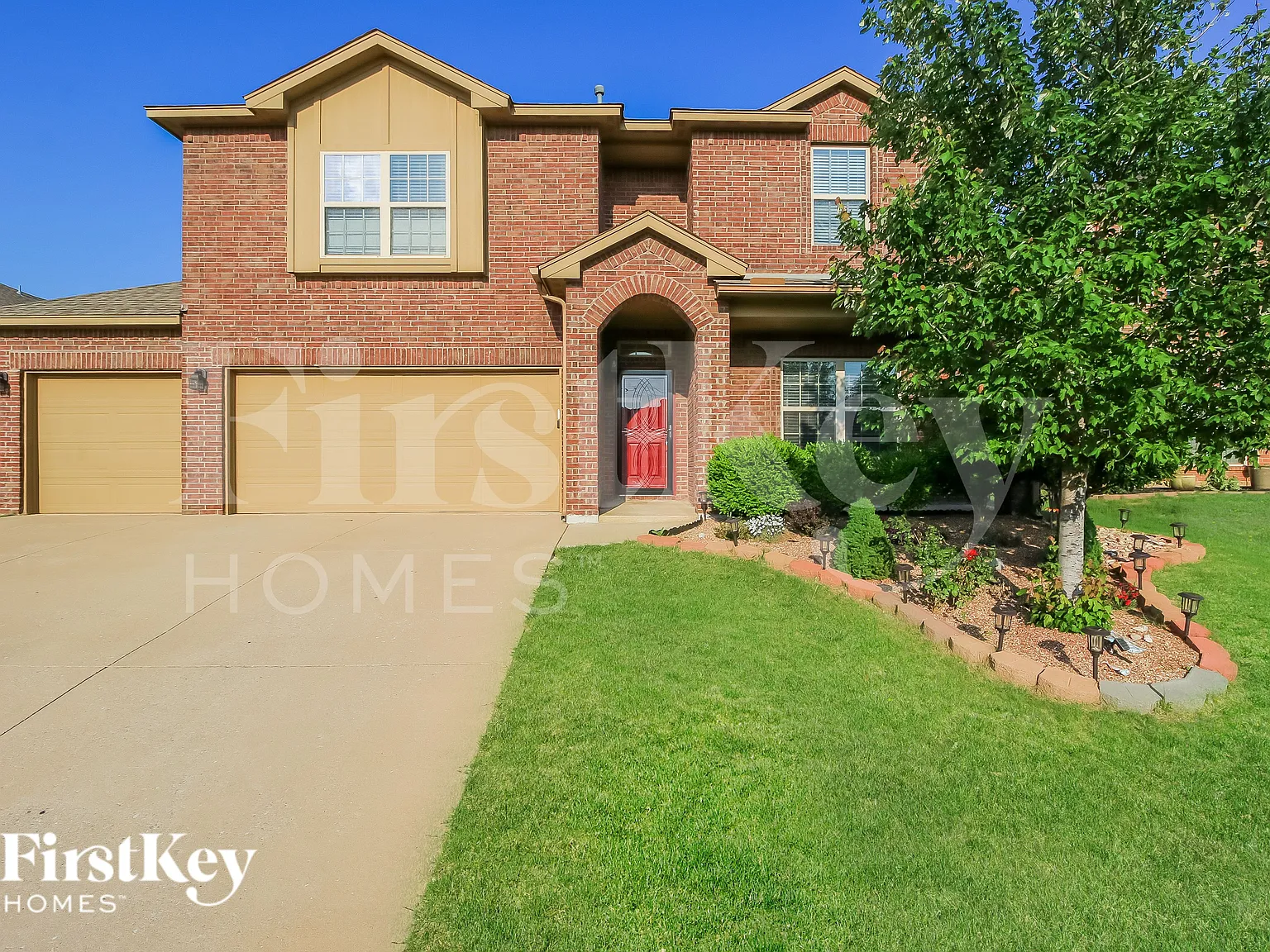 4 bed, 2.5 bath, 2967 sqft, $2,610 — Photo 1