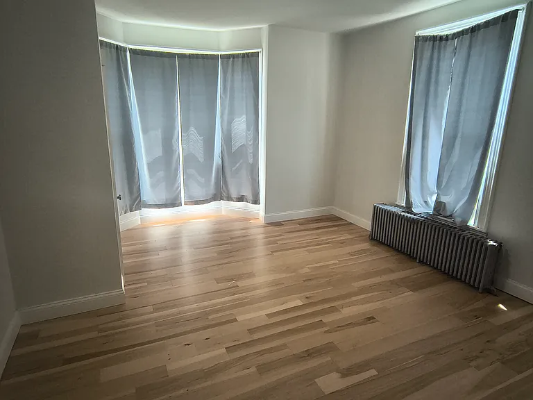 360 Elm St #1 — Photo 27