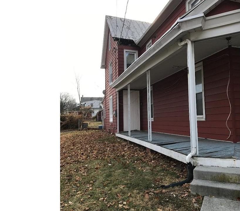 2nd image of 2623 Butler St