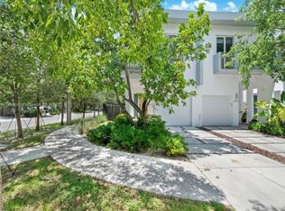 2868 SW 33rd Ct, Miami, FL 33133