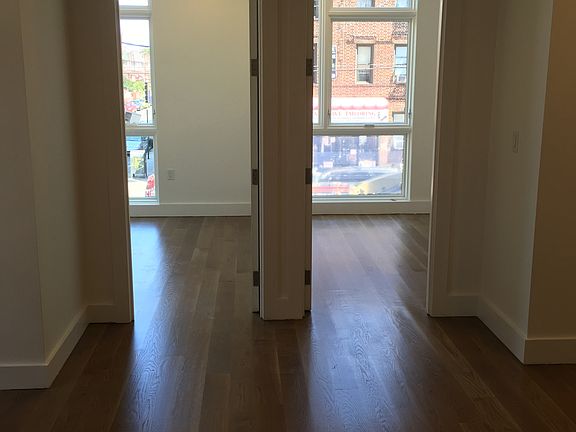 2nd image of 528 Midwood St #2ABC