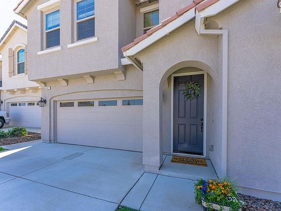 4th image of 4437 Bonneville Cir