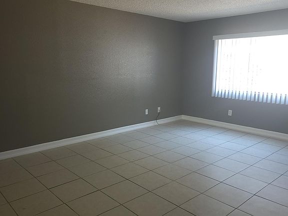 2nd image of 120 Orland St APT 6