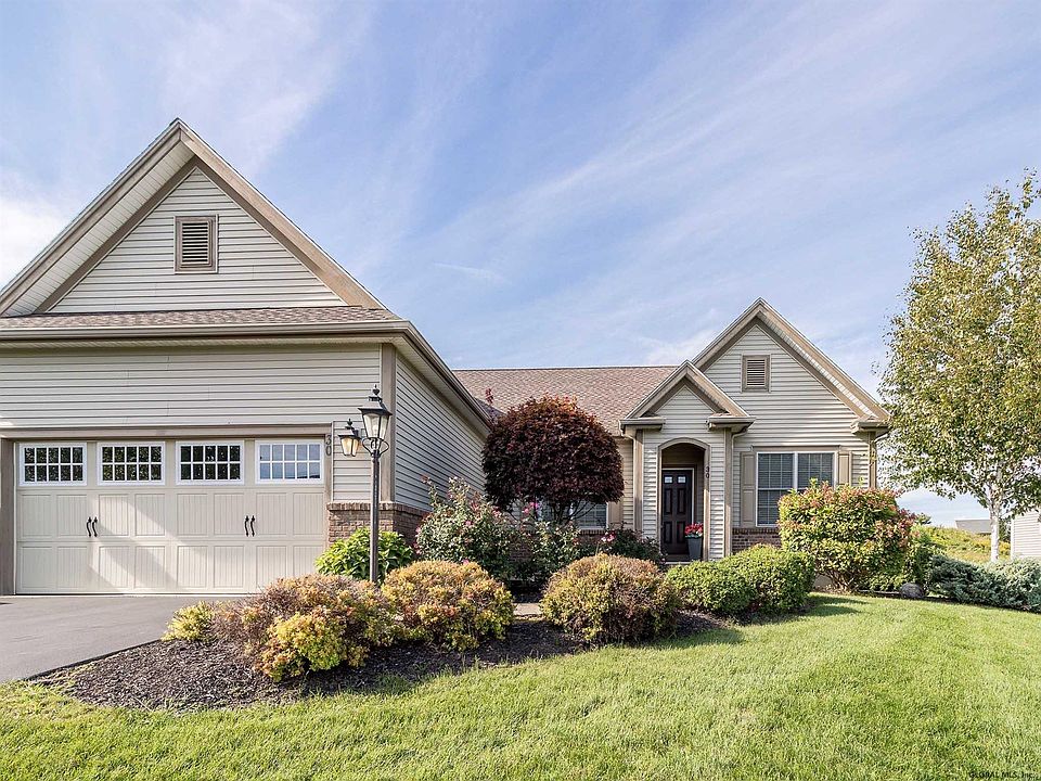 1st image of 30 Sheldon Dr