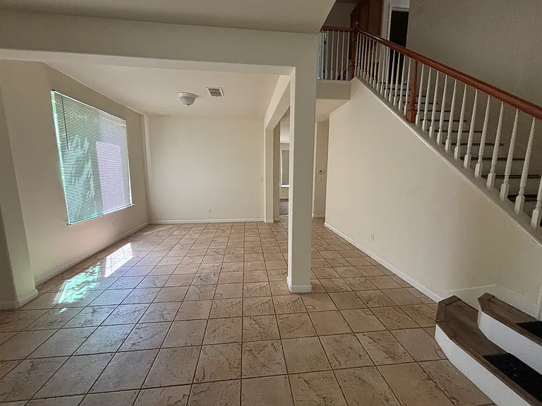 16959 Cobble Creek Way — Photo 3