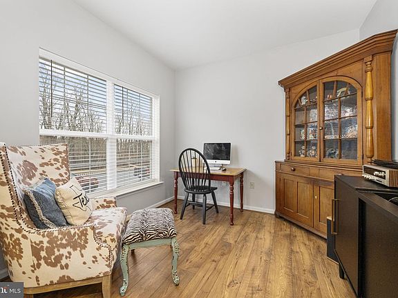5th image of 2104 Morgan Hill Dr
