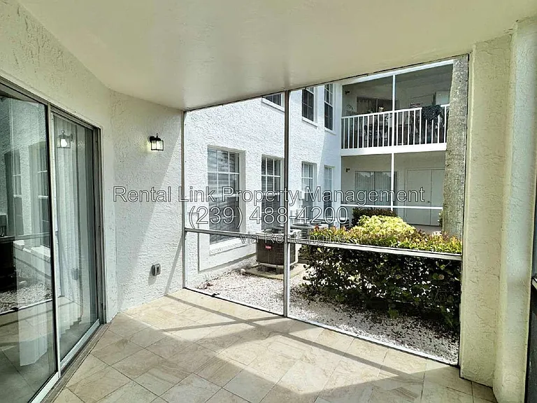 150 Santa Clara Dr #5 — Photo 31