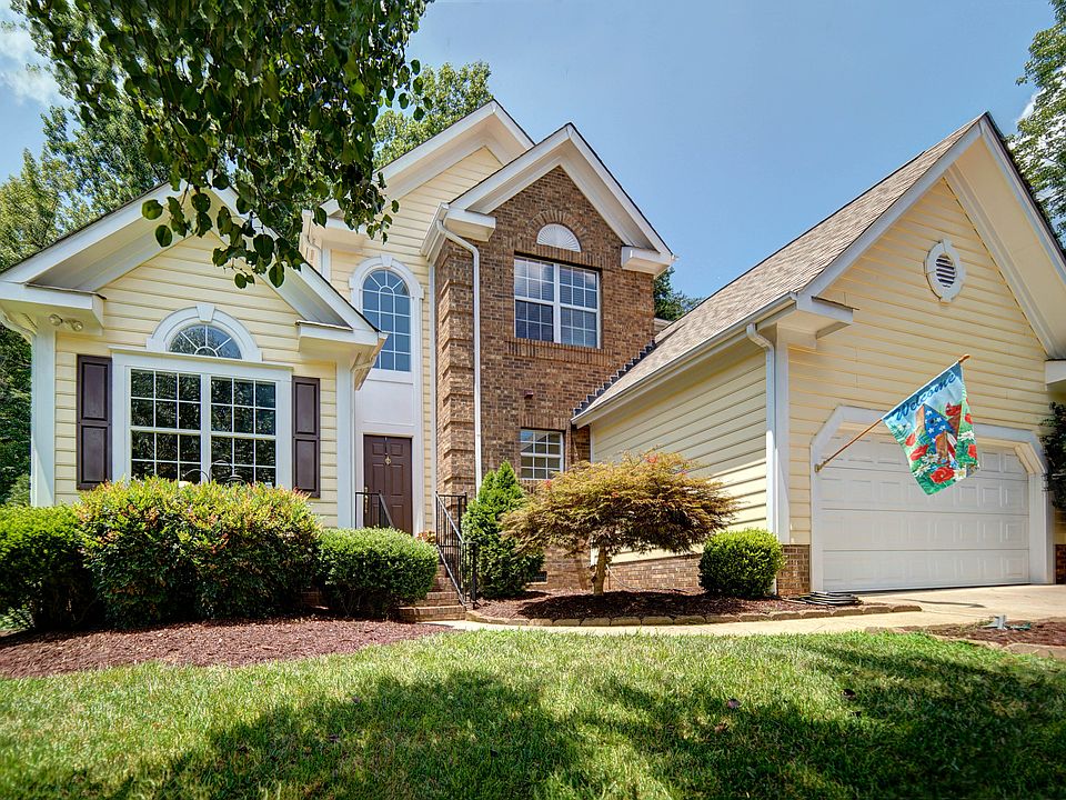 1st image of 219 Misty Arbor Ln