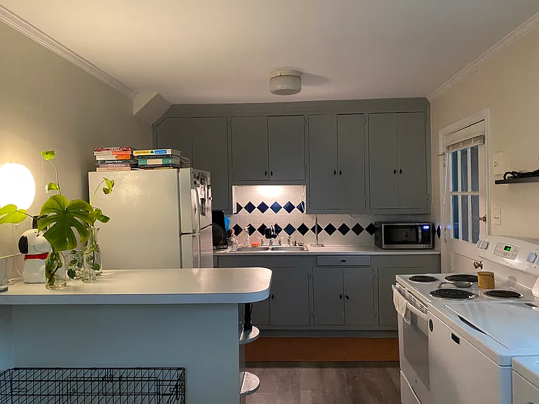 234 N Dotger Ave — Photo 2