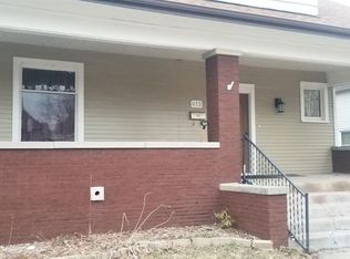 613 E Maple Ave, La Porte, IN
