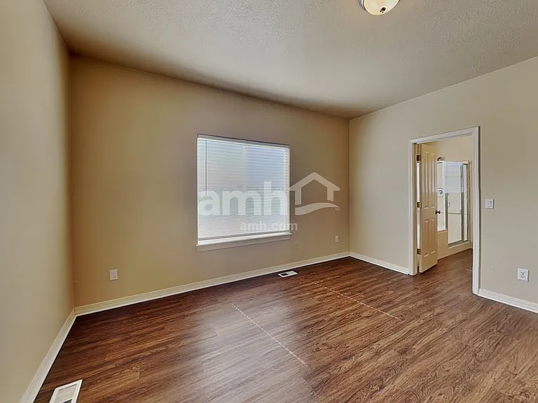 549 S Lodestone Ave — Photo 9