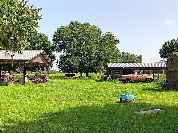 4th image of 1202 W Main St