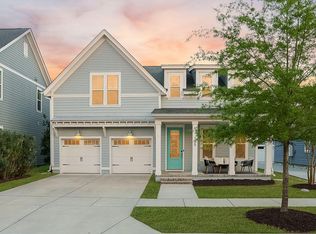 305 Great Lawn Dr, Summerville, SC 29486