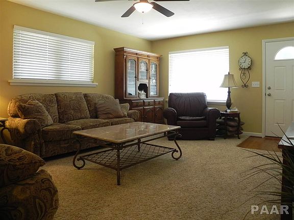 5th image of 121 W Northridge Ln