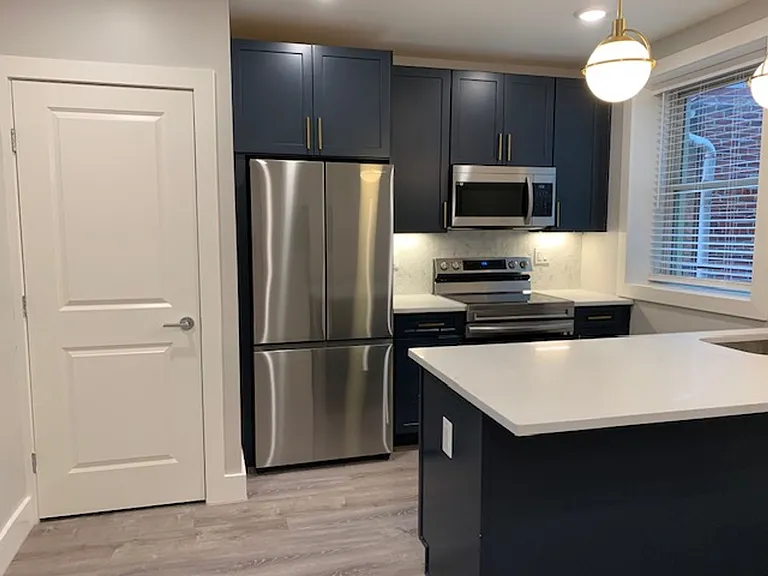 1825 Vernon St NW — Photo 8