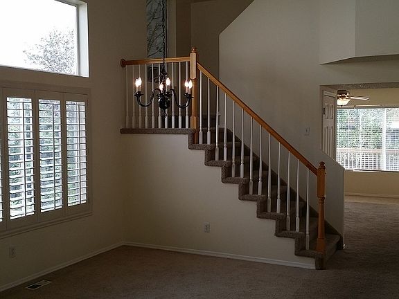3rd image of 8017 Ravenel Dr