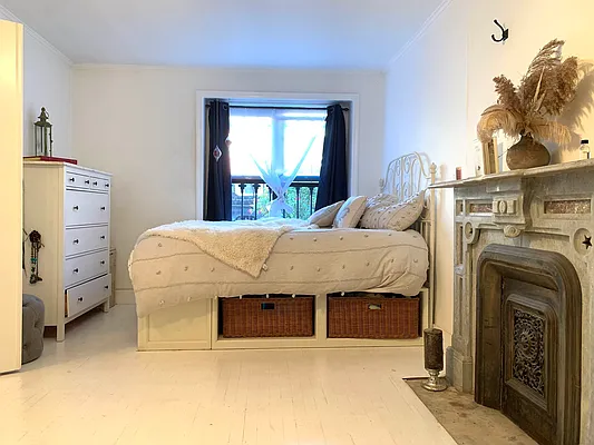 Rented by Brown Harris Stevens | media 14