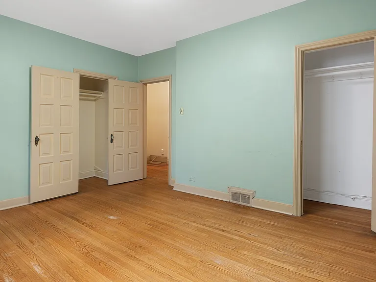 38 Marlborough Ave — Photo 49