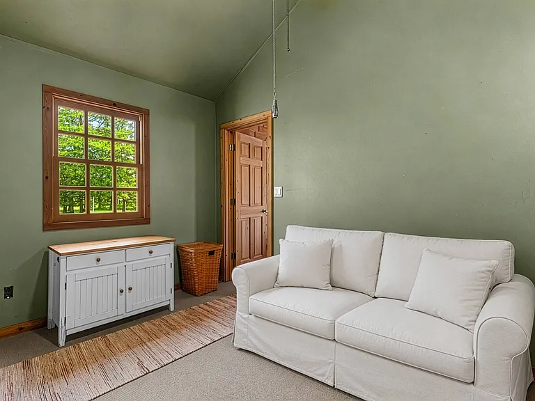 1280 Town Line Rd — Photo 35