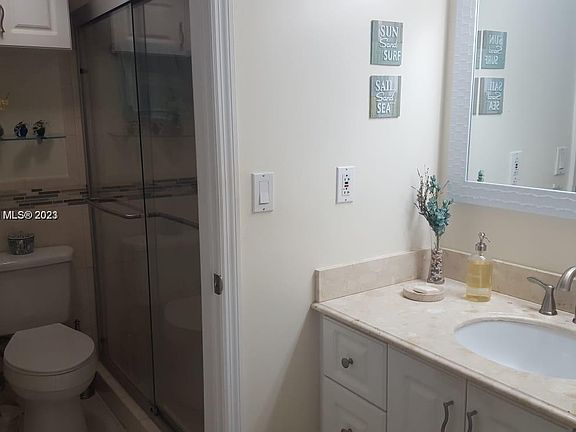 5th image of 3215 N Ocean Dr APT 301