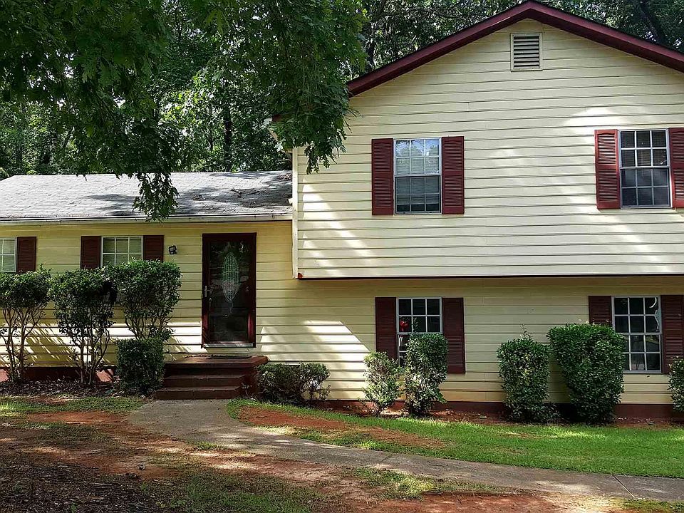 1st image of 52 Landmark Ln SW #17