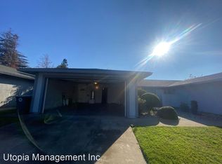 8910 La Haya Dr, Elk Grove, CA 95624