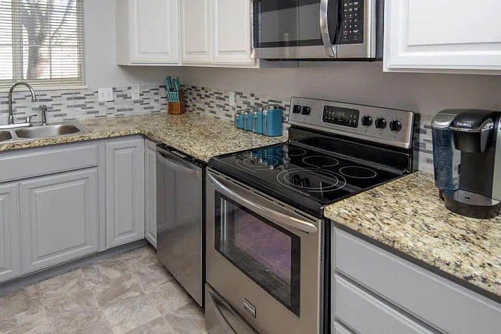 1015 S River Rd #44 — Photo 15