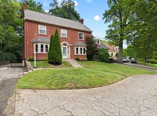 7525 Montgomery Rd, Cincinnati, OH 45236