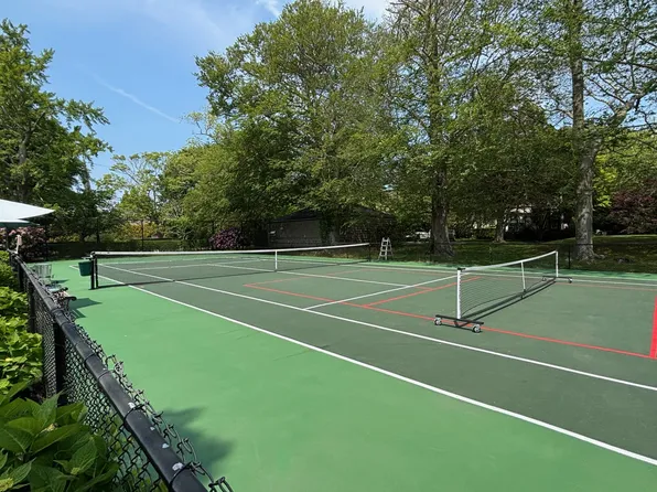 (undisclosed Address), Newport, RI 02840