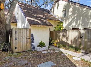 5601 Ashley Oaks Dr APT 6, Tampa, FL 33617