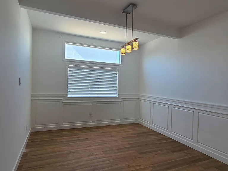 8418 Loyola Blvd — Photo 3