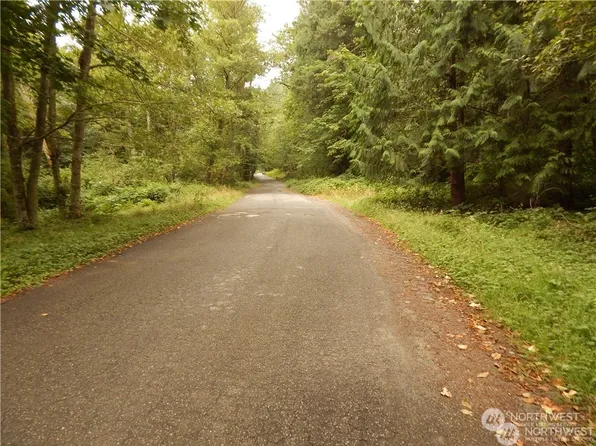 11912 198th Avenue SE, Issaquah, WA 98027