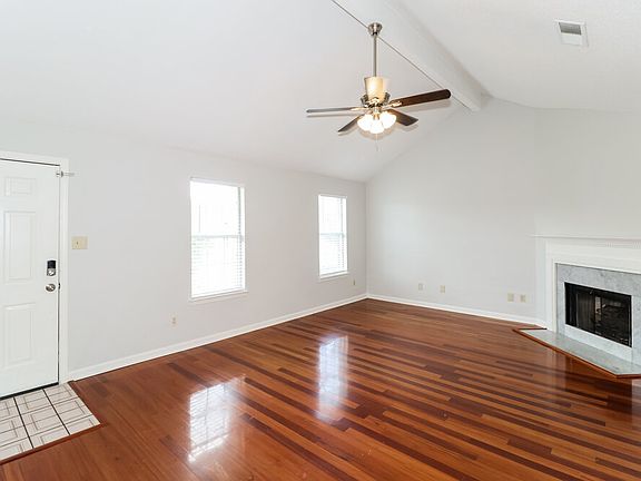 4th image of 1607 Dexter Ln