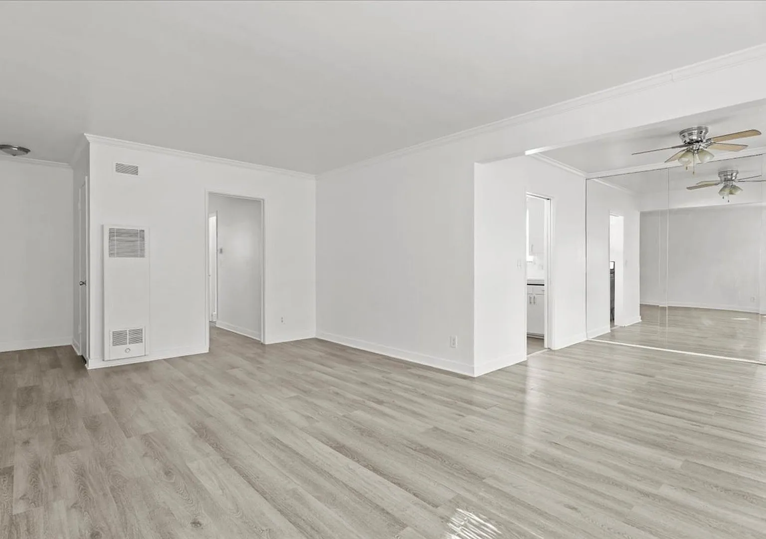 5306 Radford (#553) — Photo 1