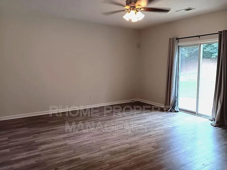 5509 Sable Way — Photo 5