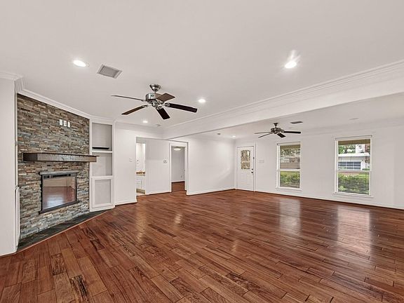 5th image of 8522 Westview Dr