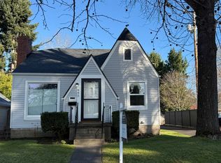 945 Hood St NE, Salem, OR