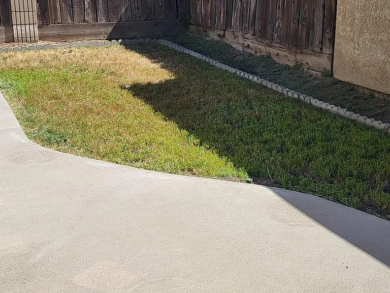 2325 Orchard View Cir — Photo 5