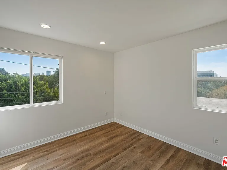 1107 Princeton St #105 — Photo 21