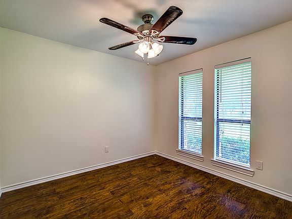 4th image of 6612 Crestland Ave