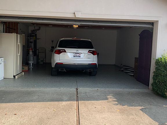 3rd image of 7481 Griggs Way