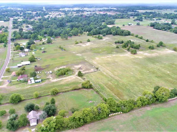 Fm 227 E, Grapeland, TX 75844